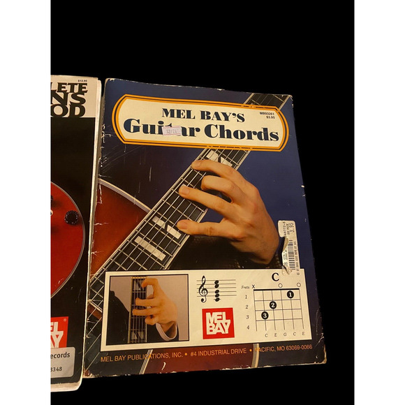 Mel Bay Guitar Books Lot 2 Vintage Complete Chet Atkins Method & Guitar Chords - Picture 3 of 10